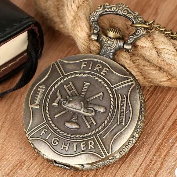 Pocket Watch Firefighter Flip Open Chained Patriotic Retro Quartz Bronze Gift - Picture 6 of 13